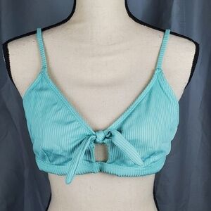Xhilaration bikini top, light green, size XL